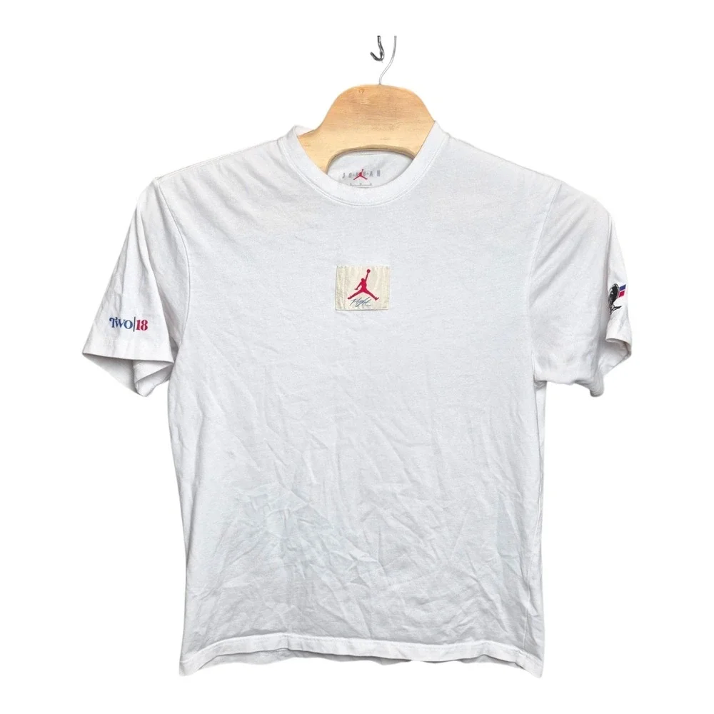 Nike Air Jordan Men's M Flight Club Two18 Detroit Graphic T Shirt White Cotton
